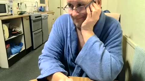 poshman65 online show from December 3, 11:02 pm