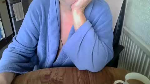 poshman65 online show from October 19, 10:49 am