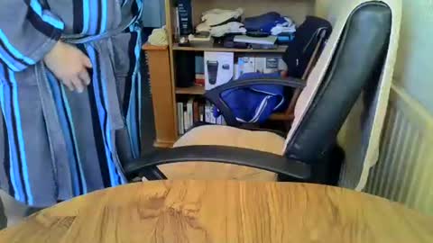 poshman65 online show from January 7, 9:56 am