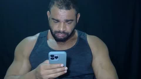 powerdmuscle online show from April 12, 10:48 pm