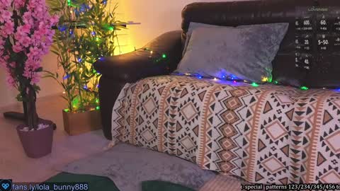 Lola online show from January 25, 6:45 am