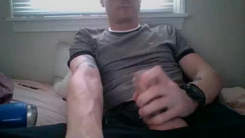 Snapshot of powthunder85 chatting on April 24, 11:29 pm powthunder85 online show from April 24, 11:29 pm