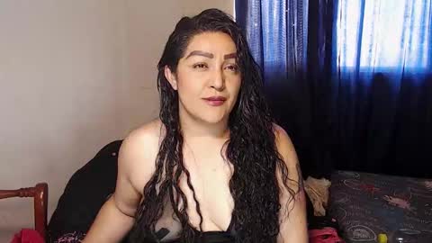 Snapshot of ppepittaaredd chatting on October 15, 4:07 pm maryana online show from October 15, 4:07 pm