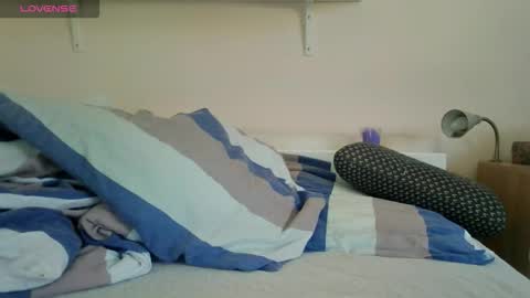 Snapshot of prdolac chatting on February 27, 8:03 am prdolac online show from February 27, 8:03 am