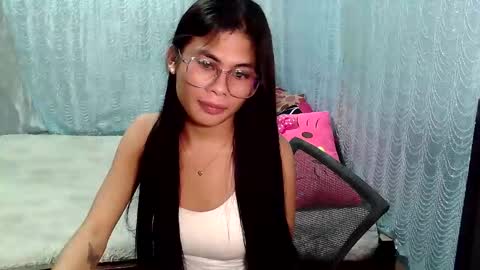 Snapshot of precious_athena chatting on October 29, 3:47 pm precious_athena online show from October 29, 3:47 pm