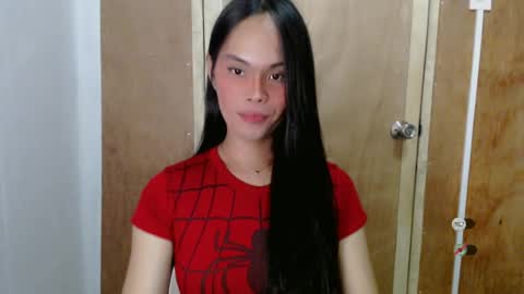 Snapshot of precious_burikatx chatting on June 15, 11:56 am Cassie online show from June 15, 11:56 am