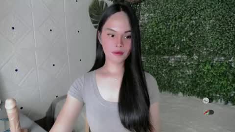 Snapshot of precious_burikatx chatting on June 18, 9:14 am Cassie online show from June 18, 9:14 am