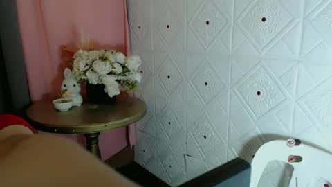 Snapshot of precious_burikatx chatting on June 21, 8:55 pm Cassie online show from June 21, 8:55 pm