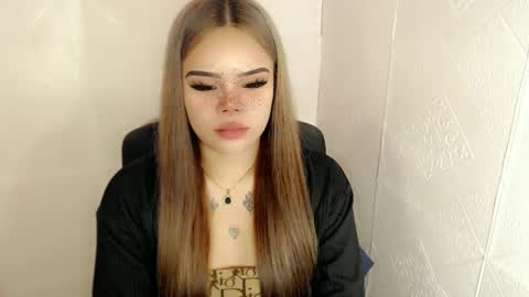 Snapshot of preciousangel69xxx chatting on February 20, 8:25 pm MAXXINE online show from February 20, 8:25 pm