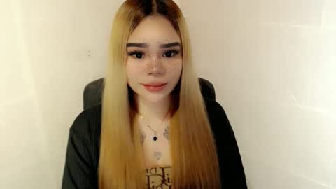 MAXXINE online show from January 17, 7:02 am