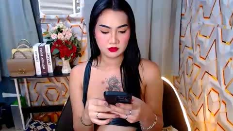 Francine online show from March 5, 9:27 am