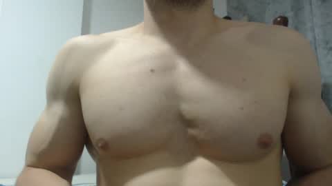 Snapshot of preettyboyx chatting on February 7, 12:53 am JUAN online show from February 7, 12:53 am