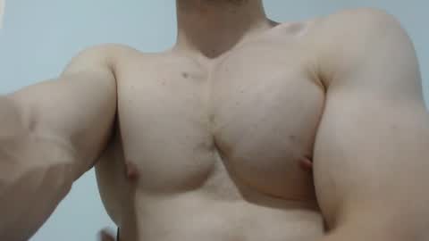Snapshot of preettyboyx chatting on March 9, 8:31 pm JUAN online show from March 9, 8:31 pm