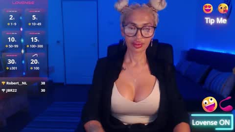 Victoria online show from September 19, 8:42 pm