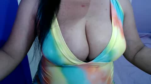 Snapshot of pregnantsinglesugar chatting on December 4, 2:53 am WELCOME IM SINGLE PREGNANT REALLY HARD TO BE A SINGLE WITH TWIN SO PLS STOP BEING RUDELIARWASTING TIME. BE CONSIDERATE. TNX online show from December 4, 2:53 am