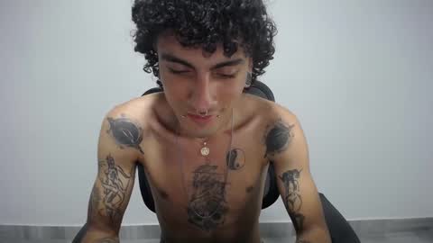 Plux online show from February 18, 12:26 am