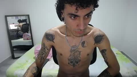 Plux online show from April 1, 6:25 am