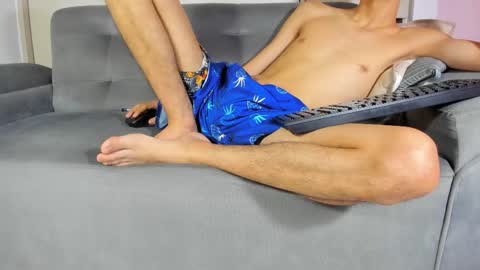 PRESSURE online show from September 26, 9:57 am