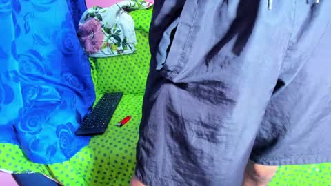 PRESSURE online show from April 6, 9:10 am