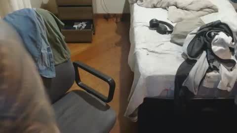 pretoriaan online show from October 4, 1:14 am