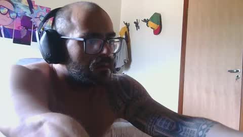 pretoriaan online show from October 19, 3:34 pm