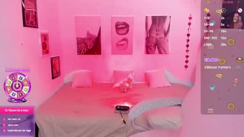 pretti scarlett online show from July 18, 1:21 am