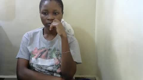 Snapshot of prettie_tesh chatting on February 2, 9:19 am prettie_tesh online show from February 2, 9:19 am