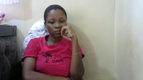 Snapshot of prettie_tesh chatting on February 7, 8:33 am prettie_tesh online show from February 7, 8:33 am