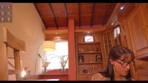 Snapshot of pretties_nay chatting on November 4, 2:27 pm Nayrobi online show from November 4, 2:27 pm