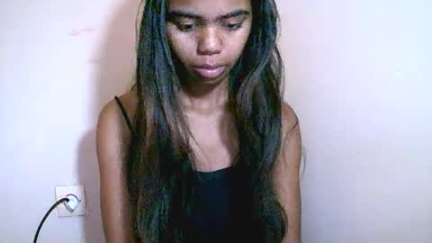 Snapshot of prettiethalia chatting on February 19, 9:38 am prettiethalia online show from February 19, 9:38 am