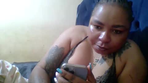 Snapshot of pretty1_lioness chatting on March 1, 3:36 pm pretty1_lioness online show from March 1, 3:36 pm