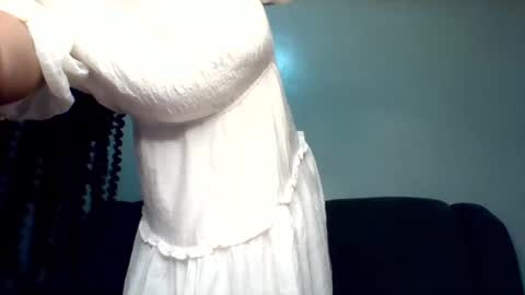 pretty253 online show from October 15, 5:46 pm