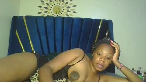 Pretty online show from February 11, 5:29 pm