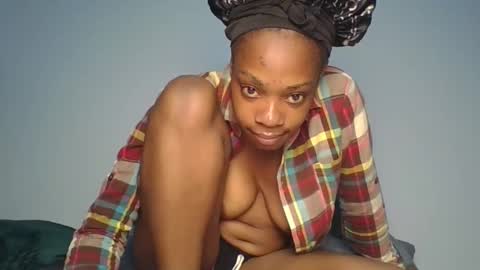 Pretty online show from April 3, 5:11 pm