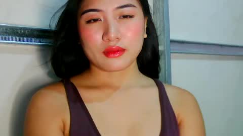 pretty_am online show from June 17, 4:52 pm