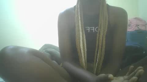 pretty_avena online show from January 15, 11:26 am