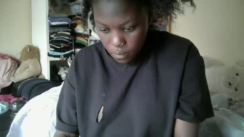 pretty_barbz online show from June 13, 8:34 am