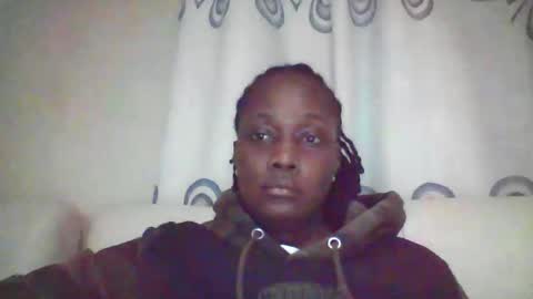Snapshot of pretty_beib chatting on May 2, 6:24 pm Karol online show from May 2, 6:24 pm