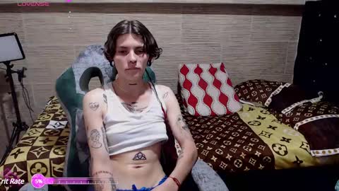 pretty_cristal22 online show from January 24, 5:21 am
