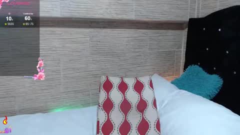 pretty_cristal22 online show from September 24, 2:26 am