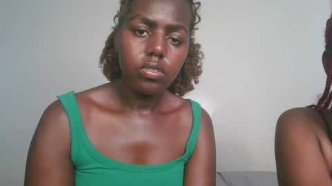 pretty_empress online show from July 6, 10:45 am