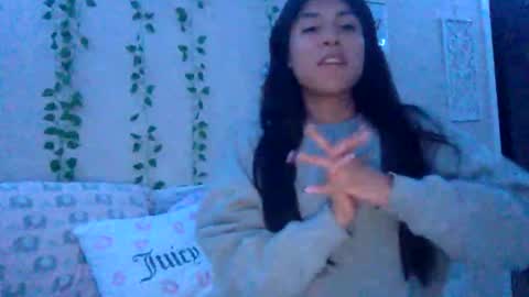 pretty_girl828687 online show from October 20, 4:13 am