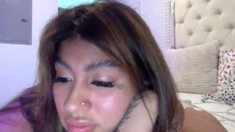 Snapshot of pretty_girl828687 chatting on April 29, 7:31 pm pretty_girl828687 online show from April 29, 7:31 pm