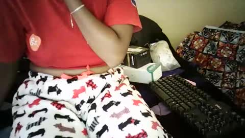 Pretty jojo online show from January 10, 11:45 am