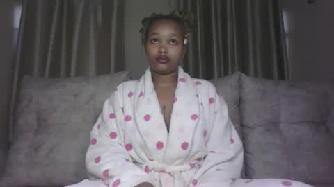 Tracy online show from December 19, 8:10 am