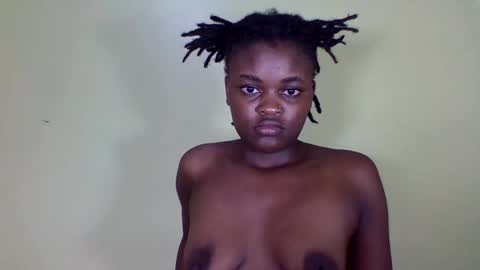 pretty_miya online show from December 29, 12:01 pm