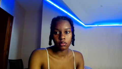 Snapshot of pretty_nyra chatting on July 22, 6:16 am Nyra online show from July 22, 6:16 am