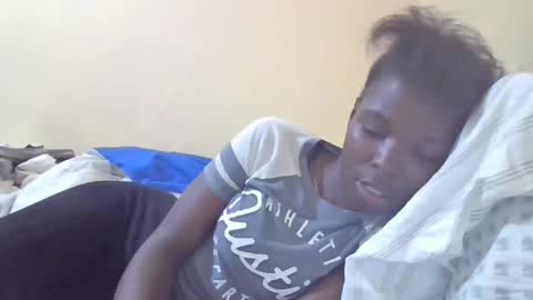 pretty_petite_ebony online show from January 10, 10:04 pm