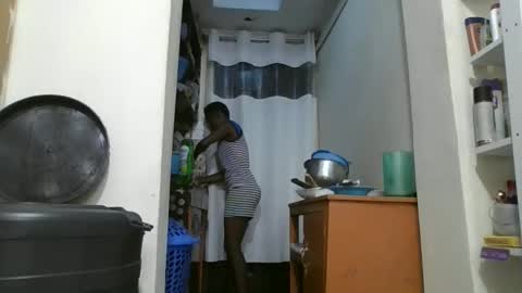 pretty_petite_ebony online show from November 24, 6:57 am