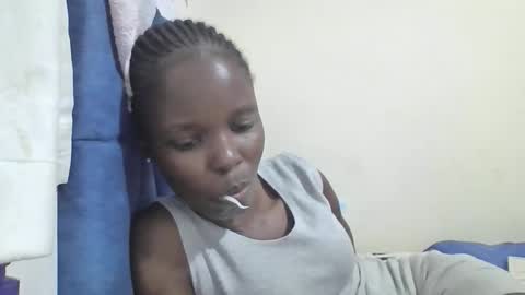 pretty_petite_ebony online show from February 22, 11:47 pm